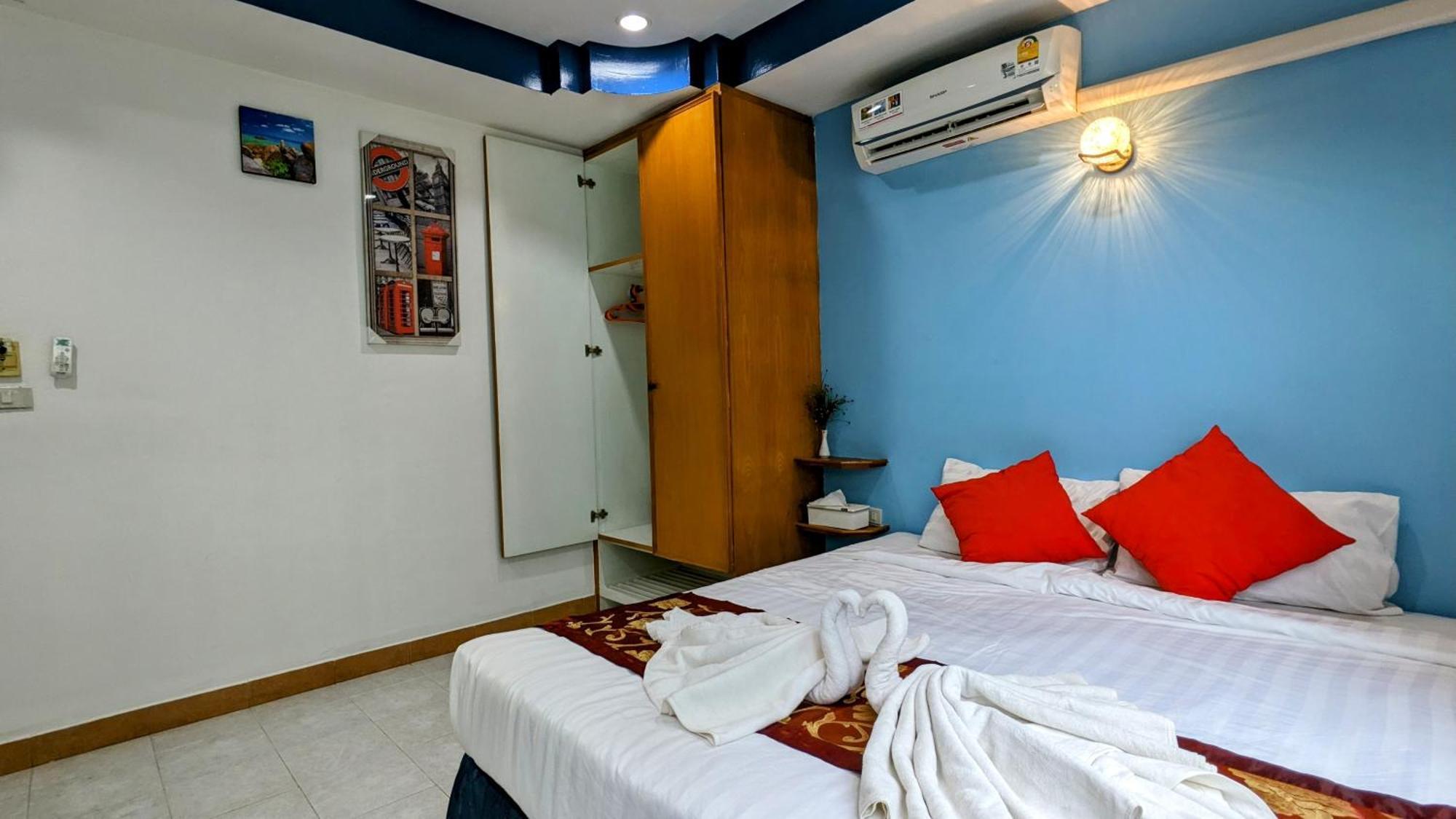 Hotel Heaven House Restro & Bar Patong Zewnętrze zdjęcie